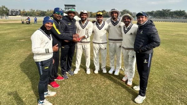 রঞ্জি ট্রফির কোয়ার্টার ফাইনালে বাংলা, হরিয়ানার বিরুদ্ধে ইনিংস ও ৫০ রানে জয়, ১০ উইকেট আকাশ দীপের