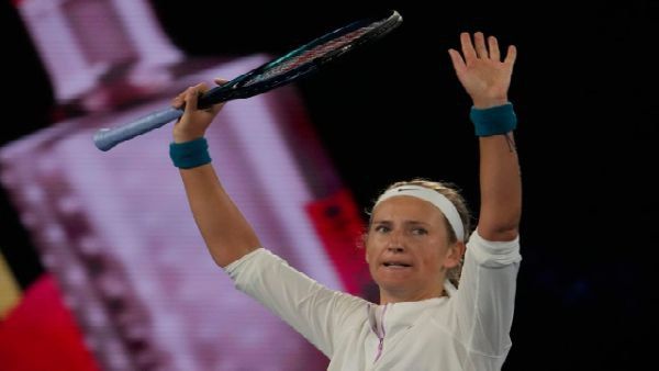 অস্ট্রেলিয়ান ওপেনের সপ্তম দিনে জয় আজারেঙ্কা, সিটসিপাসের, মহিলা সিঙ্গলসে অব্যাহত ইন্দ্রপতন
