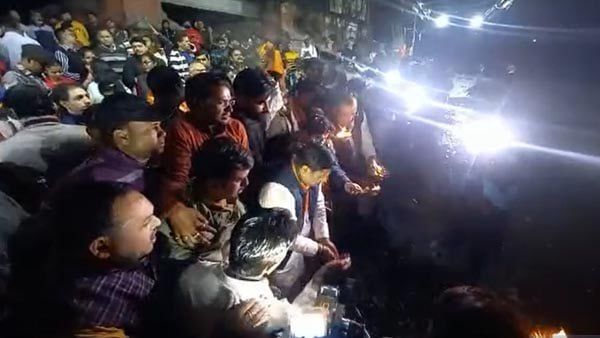 পুলিশের চোখকে ফাঁকি দিয়ে গঙ্গা আরোতি করার পরেই আটক সুকান্ত! ধুন্ধুমার বাবুঘাটে