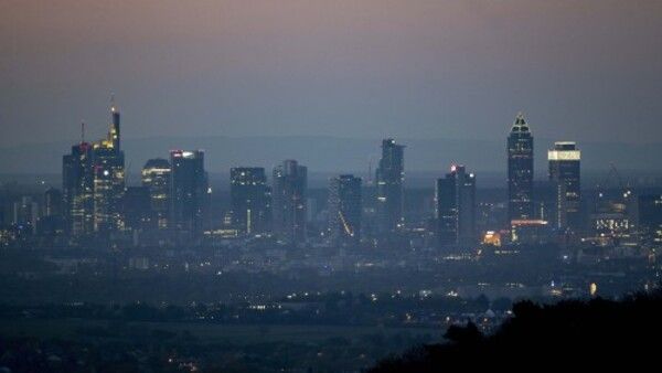 বিশ্ব অর্থনীতিতে ভয়ের কারণ হল মন্দা! সতর্ক করল বিশ্বব্যাঙ্ক