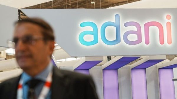 World’s Richest List: তিন থেকে একেবারে ২৫ নম্বরে গৌতম আদানি! আরও নীচে নামার শঙ্কা