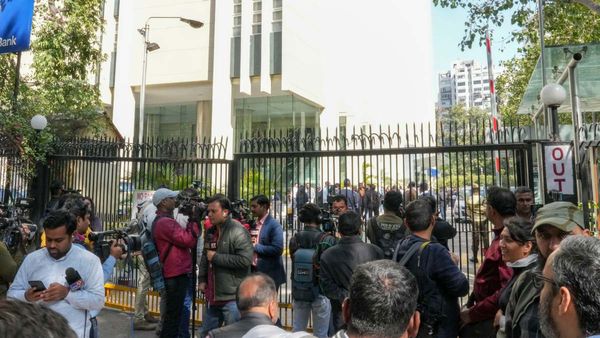 ব্রিটিশ সরকারের মতামত নয়, মোদীর ডকুমেন্ট্রি নিয়ে বিবিসিকে তোপ ব্রিটিশ সাংসদের