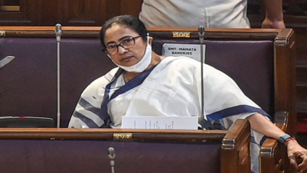 সীমান্তে সন্ত্রাস BSF-এর, অপমান অমর্ত্য সেনকেও! বিধানসভায় বিজেপিকে আক্রমণ মমতা বন্দ্যোপাধ্যায়ের