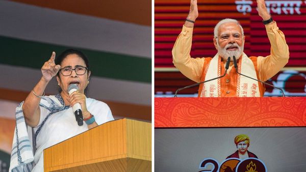 'এদের আচরণ হিটলার-চেসেস্কুর চেয়েও খারাপ', বিবিসি পাশে দাঁড়িয়ে কেন্দ্রকে তোপ মমতার