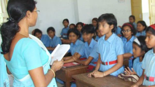 শিক্ষক বদলিতে নতুন গাইডলাইন জারি করছে রাজ্য! হাইকোর্টে জানালেন অ্যাডভোকেট জেনারেল
