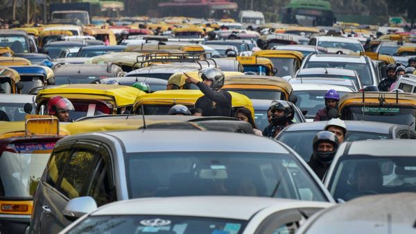বিশ্বের দ্বিতীয় যানজটপূর্ণ শহর রয়েছে ভারতেই! এখানে ১০ কিমি রাস্তা যেতে সময় লাগে আধঘন্টা