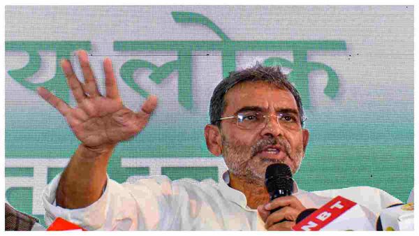 নীতীশ কুমার অসহায়! প্রধানমন্ত্রীর প্রশংসার পরে JDU ছেড়ে বিহারে নুতন দল গঠন উপেন্দ্র কুশওয়াহার