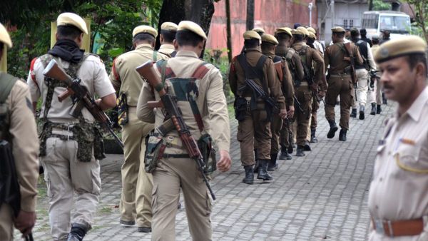 রবিবারে সাতকালে পাঞ্জাবে ভয়ঙ্কর কাণ্ড, লুধিয়ানায় হঠাৎ করে সজ্ঞা হারাচ্ছেন মানুষজন