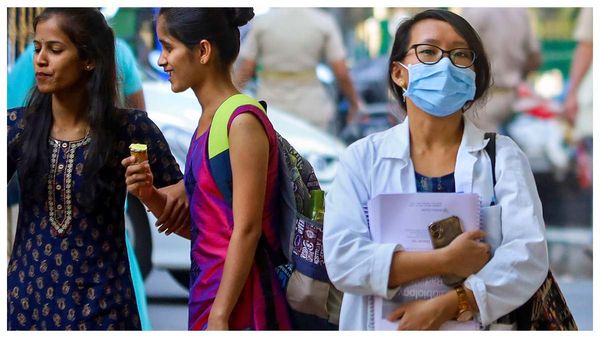 H3N2 ইনফ্লুয়েঞ্জা: সতর্ক থাকুন, আতঙ্কিত না হওয়ার পরামর্শ বিশেষজ্ঞদের