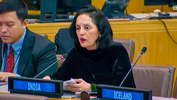 প্রতিক্রিয়া জানানোর অযোগ্য! রাষ্ট্রসংঘে কাশ্মীর নিয়ে পাকিস্তানের মন্তব্যর তীব্র প্রতিক্রিয়া ভারতের