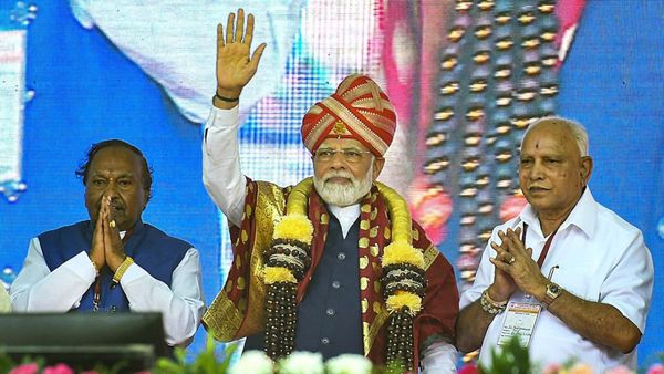 কর্নাটক জিততে গেলে লিঙ্গায়েত ছাড়াও অন্যদের মনজয় করতে হবে বিজেপিকে