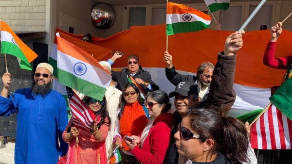 খলিস্তানি চরমপন্থার বিরুদ্ধে এককাট্টা প্রবাসী ভারতীয়রা, সান ফ্র্যান্সিসকোর দূতাবাসে বিক্ষোভ