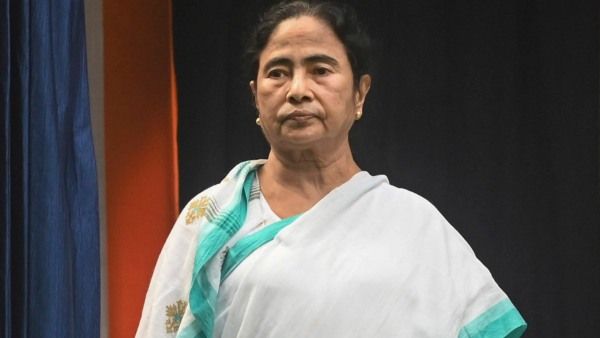 অ্যাডিনোভাইরাসে বাড়বাড়ন্ত ঠেকাতে ফের একবার মাস্ক পরার নিদান মুখ্যমন্ত্রী মমতার