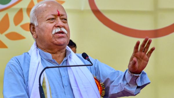 গর্ভে থাকা অবস্থাতেই বাচ্চাকে শেখাতে হবে সংস্কার! চিকিৎসকদের বার্তা RSS সংগঠনের