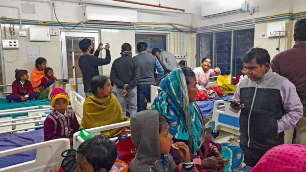 H3N2 Influenza A Virus: জ্বর, সঙ্গে গলায় ব্যাথা! নয়া এই ভাইরাসে আক্রান্ত নন তো?