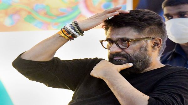 বাংলায় ৪০০ মিনি কাশ্মীর রয়েছে! কলকাতায় বসে মুখ্যমন্ত্রীর সমালোচনা বিবেক অগ্নিহোত্রীর