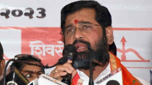 অজিত পাওয়ার বিজেপিতে যোগ দিলে সরকারে থাকবে না শিবসেনা, পাল্টা চাপ শিন্ডের