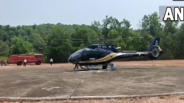 প্রদেশ সভাপতি DK Shivakumar-এর কপ্টারে তল্লাশি! দেখুন সেই ভিডিও