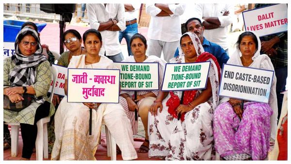 সহপাঠীর আত্মহত্যা! মুম্বই পুলিশের হাতে গ্রেফতার আইআইটি বম্বের পড়ুয়া, কারণ নিয়ে জল্পনা