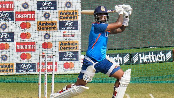 টেস্ট চ্যাম্পিয়নশিপ ফাইনাল: সূর্যের অফ ফর্ম নিয়ে চিন্তায় বোর্ড, থিঙ্ক ট্যাঙ্কের ভাবনায় বিকল্প ব্যাটসম্যান