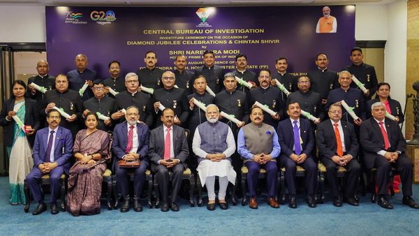 ন্যায়বিচার ও গণতন্ত্রে দুর্নীতিই সব থেকে বড় বাধা! হীরক জয়ন্তীতে সিবিআই-এর প্রশংসায় প্রধানমন্ত্রী মোদী