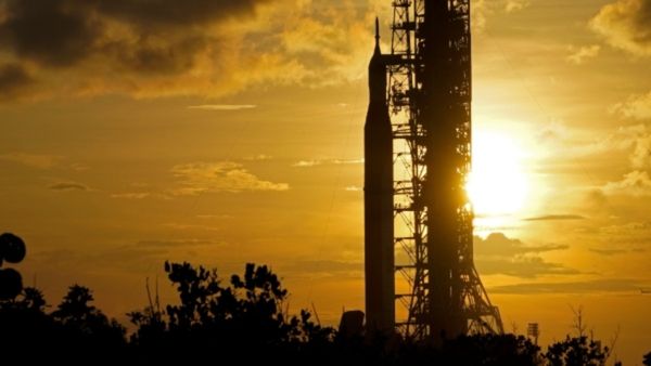 আকাশ শাসন করবে মানুষ! বিশ্বব্যাপী শুরু হতে চলেছে একাধিক বড়ো মহাকাশ মিশন