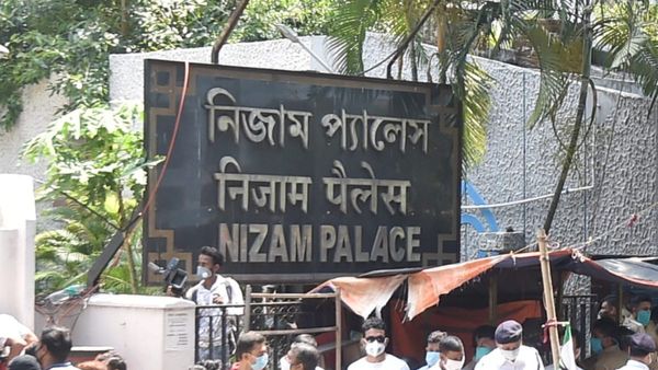 আরও চাপে তৃণমূল বিধায়ক তাপস সাহা, আপ্ত সহায়ককে নিজাম প্যালেসে ডাক