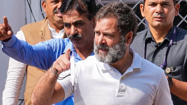 নিম্ন আদালতের নির্দেশে স্থগিতাদেশ নয়! মোদী পদবী বিতর্কে খারিজ রাহুলের আর্জি