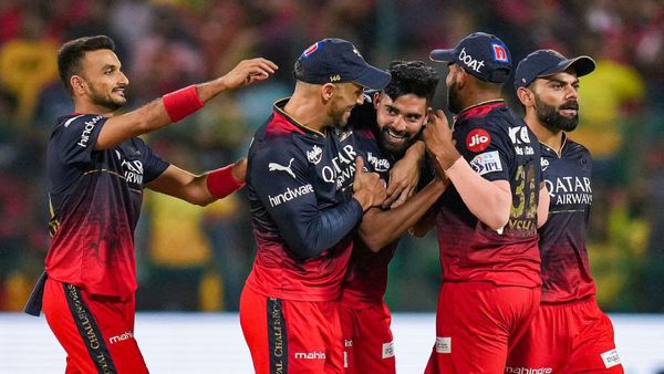 IPL 2023: আইপিএল ঘিরে সক্রিয় বেটিং চক্র! আরসিবি তারকার কাছে রহস্যজনক ফোন