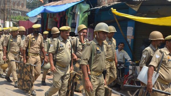 কালিয়াগঞ্জে নতুন করে উত্তেজনা, গুলিবিদ্ধ যুবকের দেহ উদ্ধার