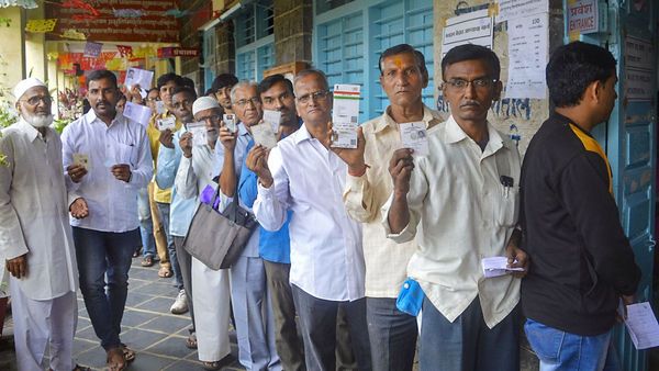 মানিকতলার উপনির্বাচন বিশ বাঁও জলে! ১৫ মাসেও কাটল না গেরো, কোথায় সমস্যা