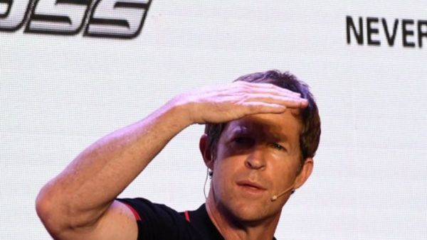 IPL: ডাগ আউট নয়, দর্শকদের লক্ষ্য ছিলেন ক্রিকেটার, গ্যালারির অশান্তি নিয়ে বিস্ফোরক দাবি জন্টি রোডসের