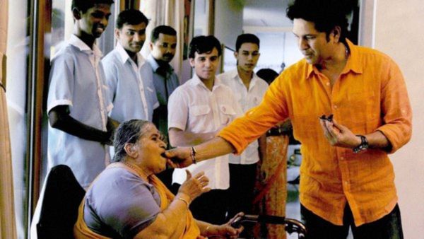 মাতৃ দিবসে ‘তিন মা’-কে শুভেচ্ছা জানিয়ে অভিনব পোস্ট কোহলির, মাকে শ্রদ্ধা সচিন-সূর্যকুমারদের