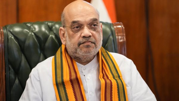 বিজেপি সরকারের ওপরে আস্থা হারিয়েছে মানুষ! অমিত শাহকে সাফ কথা মনিপুরের দলীয় বিধায়কদের