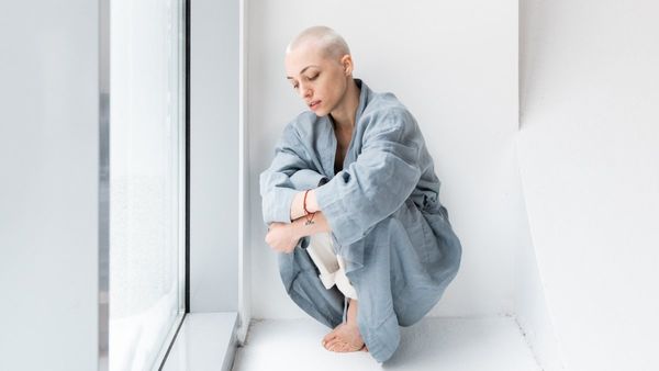 ব্লাড ক্যানসার কী, জানুন এই রোগের প্রাথমিক লক্ষণগুলি সম্পর্কে