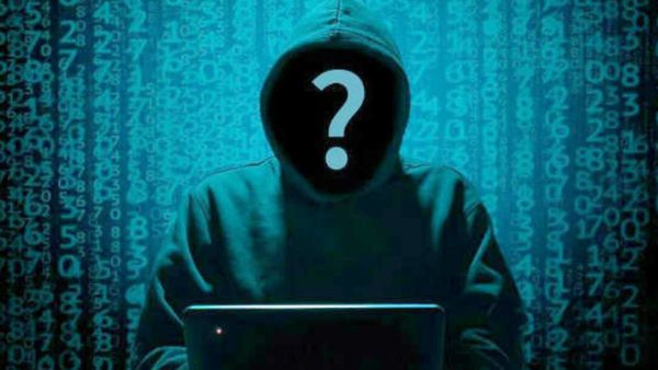 কাজ করেছেন আকাশ-অগ্নি প্রজেক্টে! পাক রহস্যময়ীর 'প্রেমে' ডিআরডিও দক্ষ গবেষক