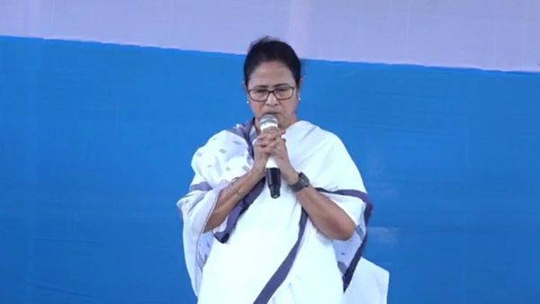 ৬ মাস পরেই দিল্লি বদলাবে, ২০২৪-এর আগেই পরিবর্তনের বার্তা মমতা বন্দ্যোপাধ্যায়