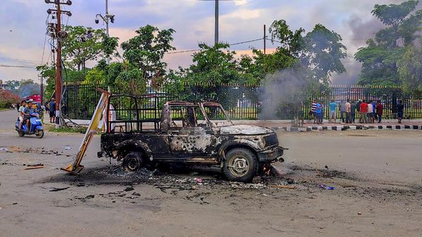 মণিপুর হিংসায় মৃত বেড়ে ৫৪, প্রয়োজনীয় সমস্ত পদক্ষেপ নেওয়া হচ্ছে বলে মন্তব্যে রিজেজুর