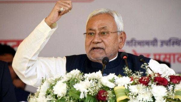 বড় ধাক্কা নীতীশ কুমারের! জাতভিত্তিক সমীক্ষায় স্থগিতাদেশ দিল পাটনা হাইকোর্ট