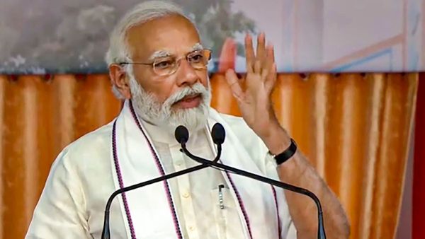 মোদীকে নিয়ে বিতর্কিত তথ্যচিত্র! ১০ হাজার কোটি টাকার মানহানি মামলা বিবিসির বিরুদ্ধে