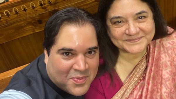 নতুন সংসদ ভবনের উদ্বোধন: ছোঁয়া থেকে গেল গান্ধী পরিবারের! মায়ের সঙ্গে সেলফি BJP সাংসদের