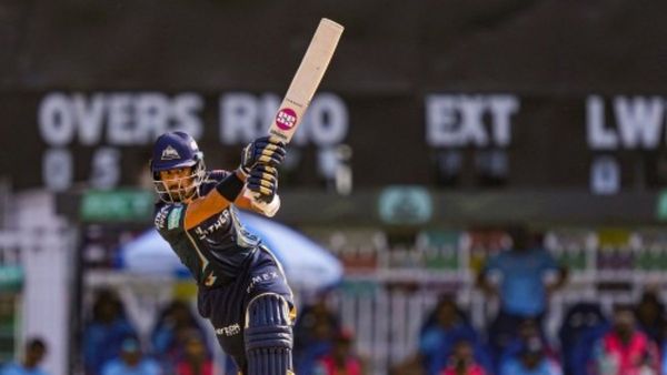 IPL: ঋদ্ধিই সেরা উইকেটরক্ষক, বঙ্গ তারকাকে বিরাট সার্টিফিকেট হার্দিক পান্ডিয়ার