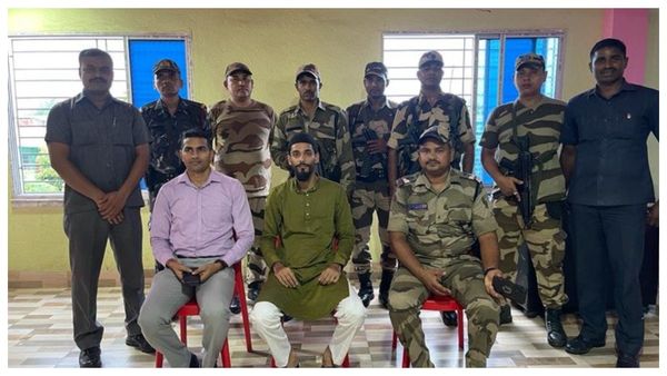 Naushad Siddiqui: নওশাদের দুয়ারে কেন্দ্রীয় বাহিনী, নিরাপত্তা নিয়ে রাজ্যের বিরুদ্ধে সুর চড়ালেন আইএসএফ বিধায়ক