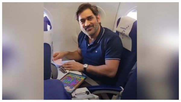 MS Dhoni: মাহির আঙুলের ছোঁয়ায় জনপ্রিয়তার শীর্ষে ক্যান্ডি ক্রাশ, দেখুন ভিডিও