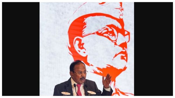 Ajit Doval: নেতাজি থাকলে ভারত ভাগ হতো না! জিন্নাহকে নিয়ে তাৎপর্যপূর্ণ মন্তব্য অজিত দোভালের