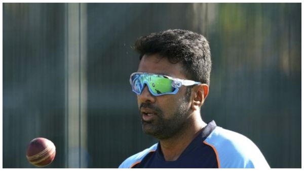 ICC Ranking: শীর্ষস্থান ধরে রাখলেন ব্রাত্য অশ্বিন, উন্নতি রাহানে-শার্দূলের