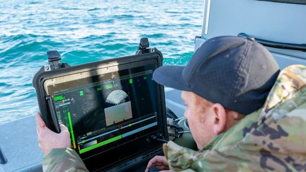 Titanic Submersible: গভীর আটলান্টিকে টাইটানিকের পাশেই সলিল সমাধি টাইটানের
