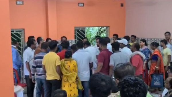 Panchayat Election 2023: শান্তনু-কুন্তলের বলাগড়ে টাকা নিয়ে তৃণমূলের টিকিট! বিধায়ক-ব্লক সভাপতির দ্বন্দ্ব চরমে