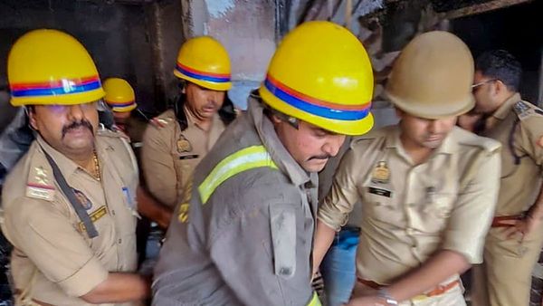 Visakhapatnam: বিশাখাপত্তনমের একটি ল্যাবে প্রবল বিস্ফোরণ, মৃত দুই, আহত বহু