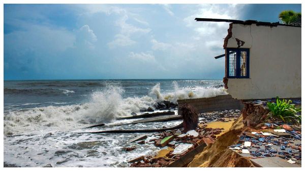 গ্রিসে ভয়াবহ নৌকাডুবি: নিহত ৭৯, মৃত্যুর সংখ্যা আরও বাড়ার আশঙ্কা
